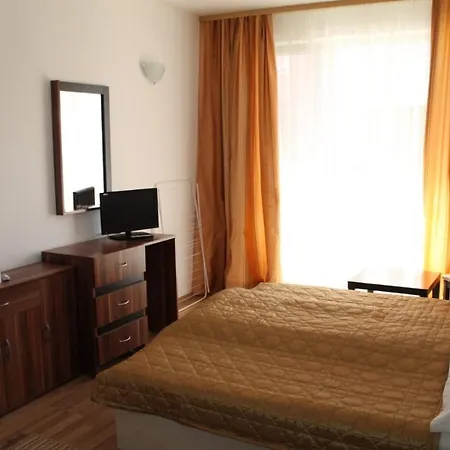 Gæstehus Библиотеката Pomorie